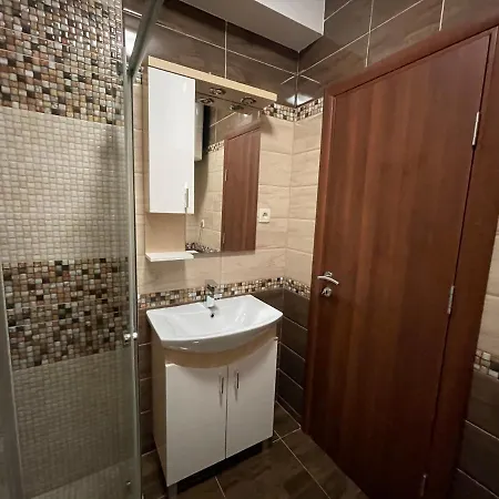 Zevs 1 Apartment