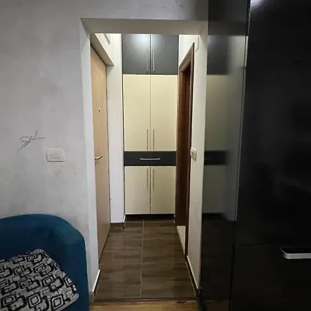 Zevs 1 Apartment